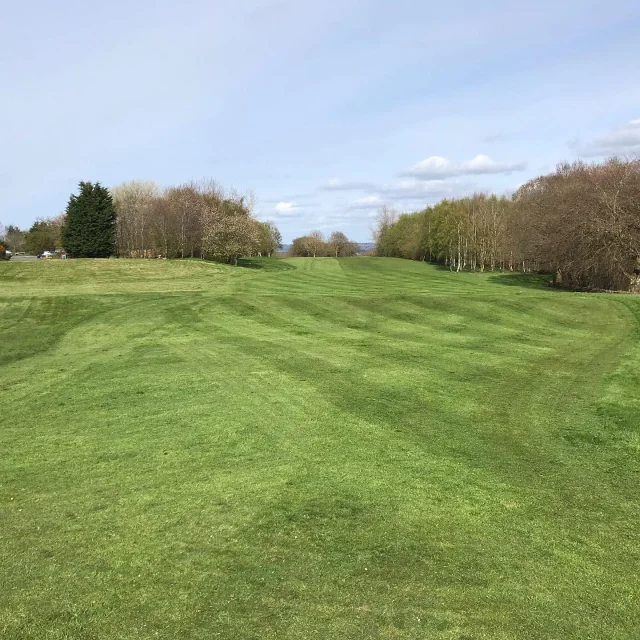⛳️⛳️Course Re-opens Saturday 4th May from 7am⛳️⛳️

Big thanks to the Greenkeepers who have been working hard to get the course ready for the bank holiday.

Book online or call 01274 491945 

#EXPRESSYOURSELF