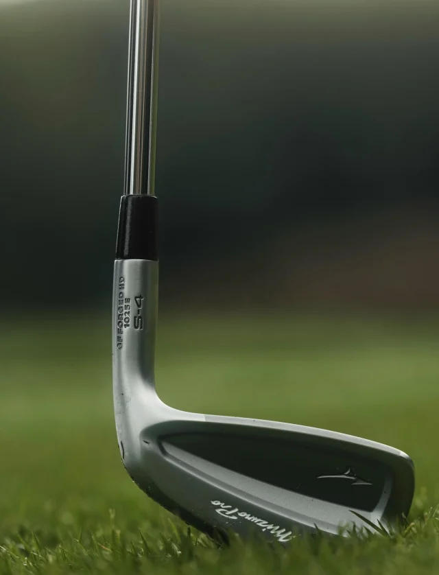 MIZUNO | Pro S4

Latest edition to the signature series irons 🔥